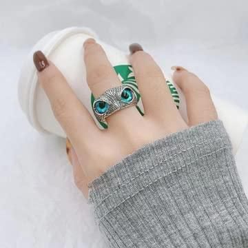 Attractive Silver Plated Owl Ring (Blue)