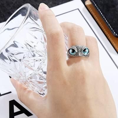 Attractive Silver Plated Owl Ring (Blue)